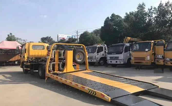 天心区汽车中途维修案例